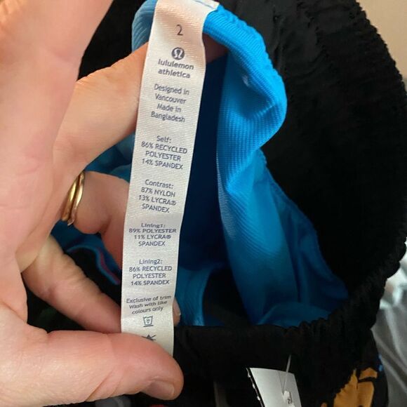 NWT Lululemon T Shorts Seawheeze Circle Pills - Picture 5 of 6